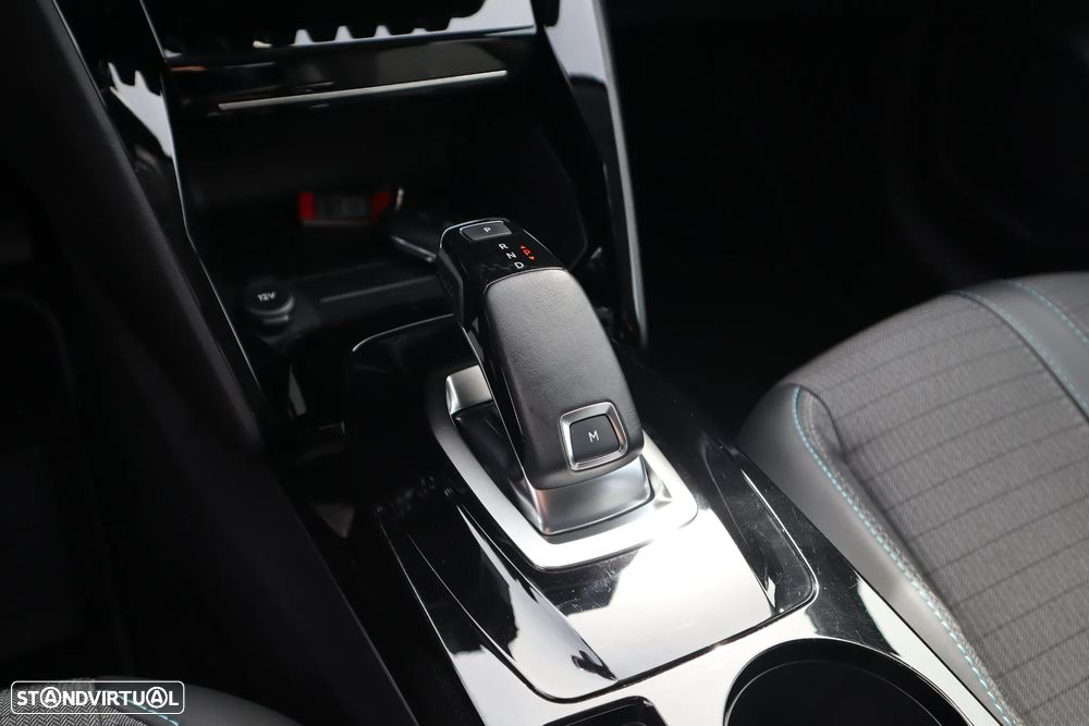 Peugeot 208 PureTech 100 EAT8 Allure Pack - 22