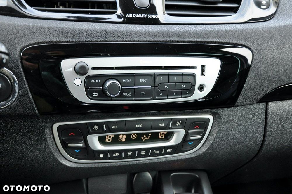 Renault Scenic - 32