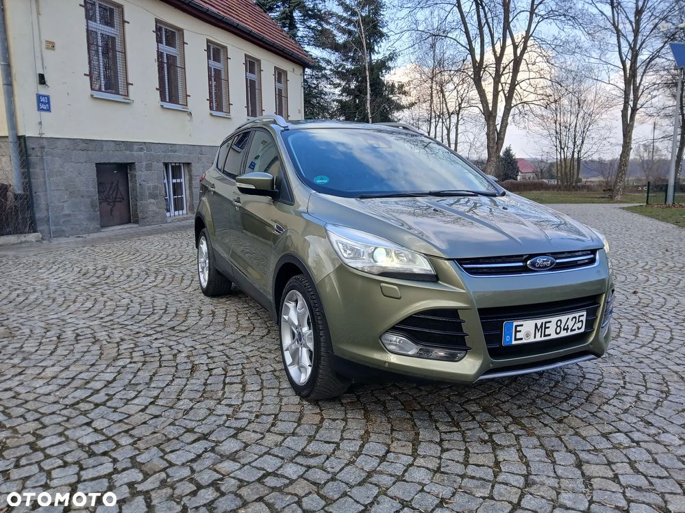 Ford Kuga 2.0 TDCi 4x4 Titanium - 16
