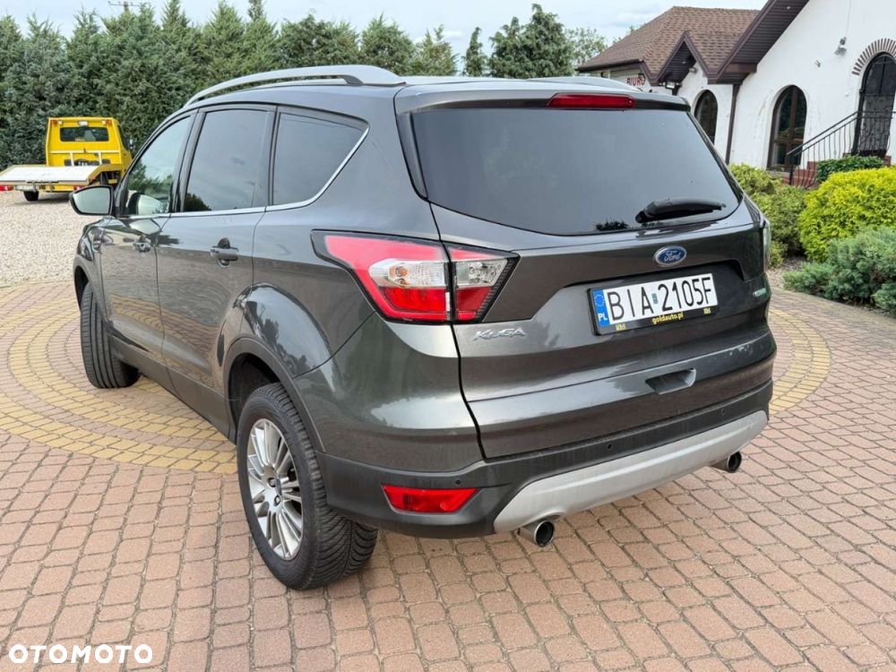 Ford Kuga - 17