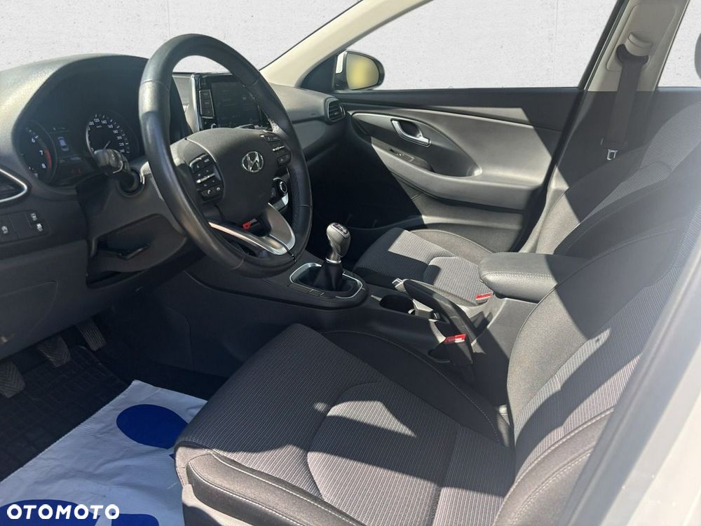 Hyundai i30 - 12