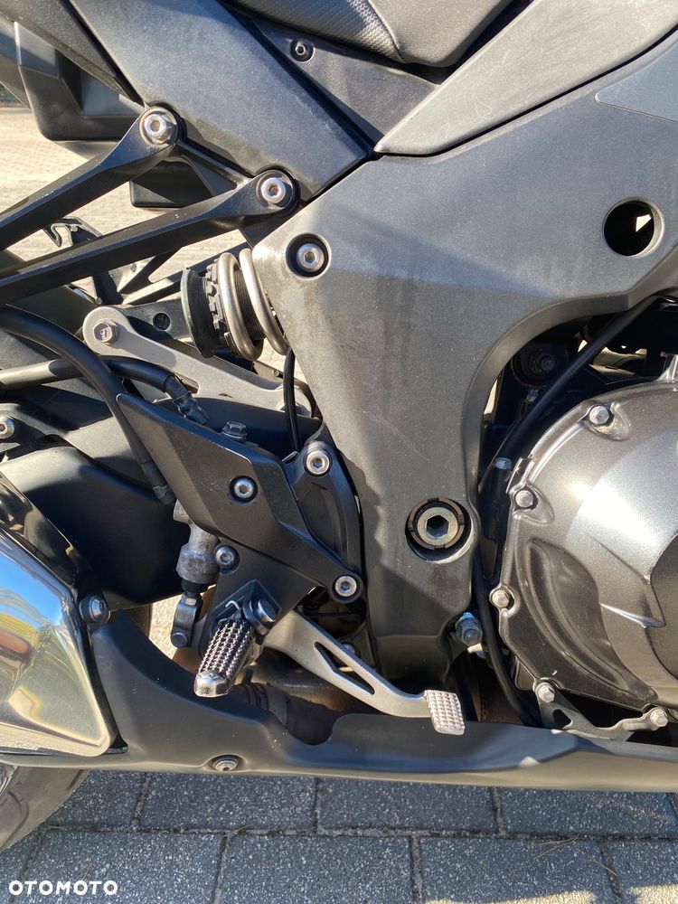 Kawasaki Z 1000 - 19