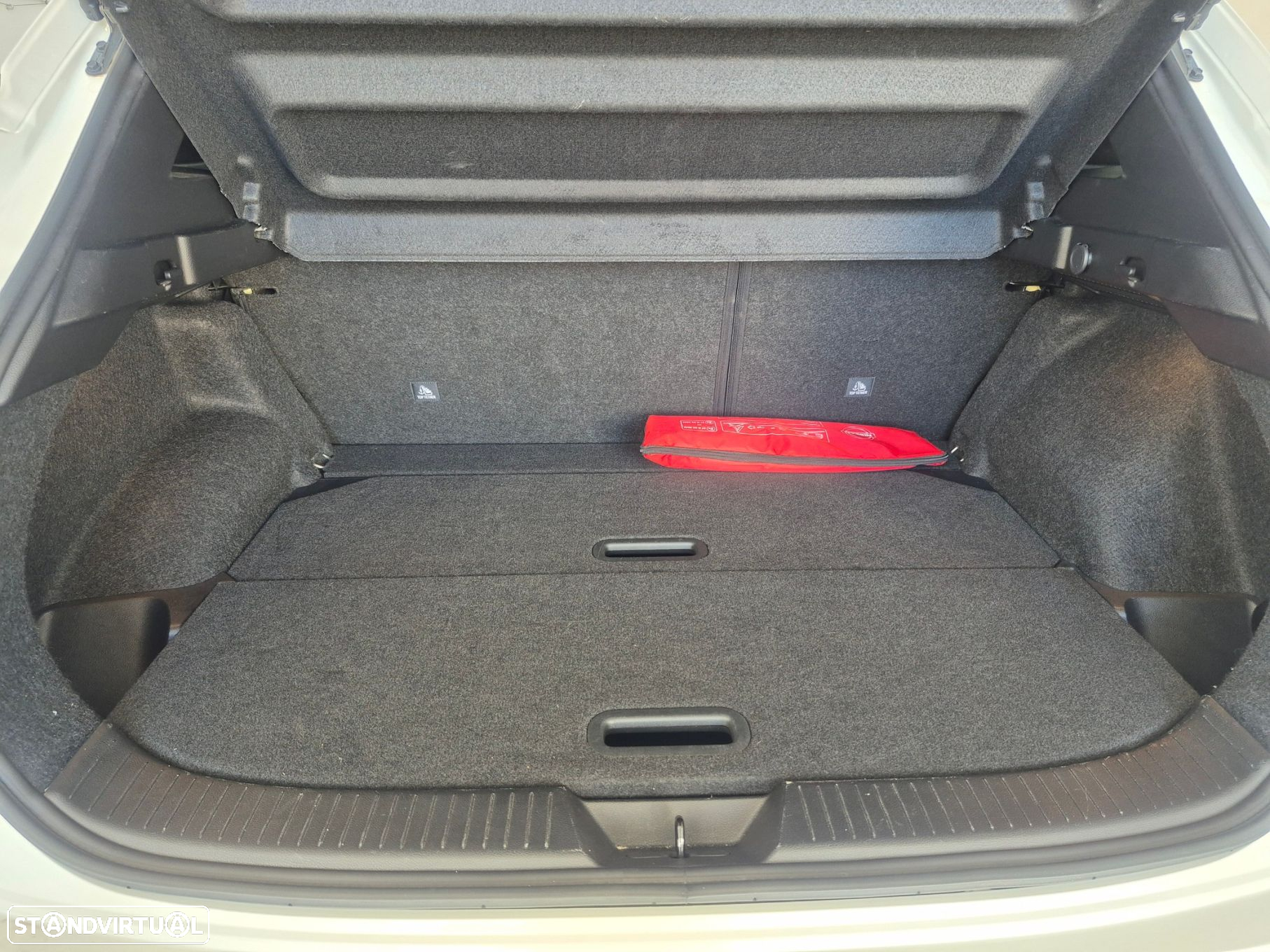 Nissan Qashqai 1.3 DIG-T N-Connecta LED Xtronic - 33