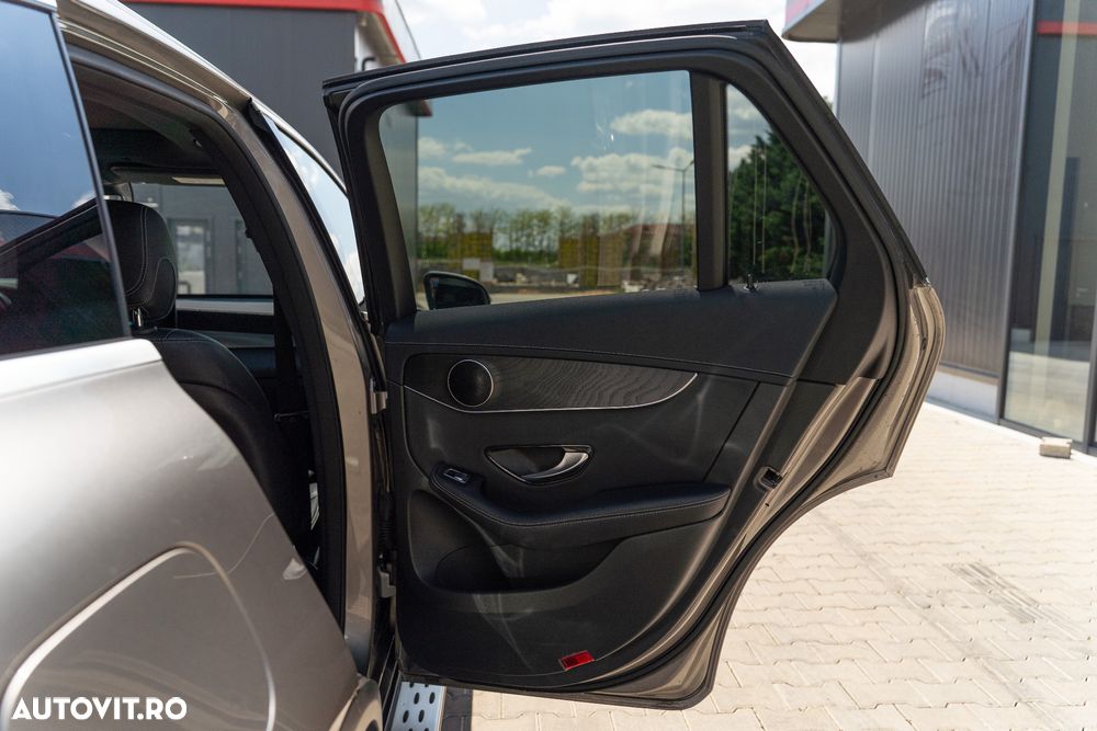 Mercedes-Benz GLC 200 4MATIC MHEV - 16