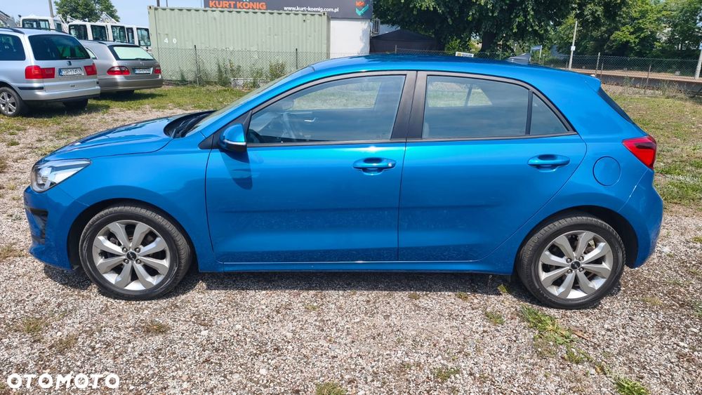 Kia Rio - 9