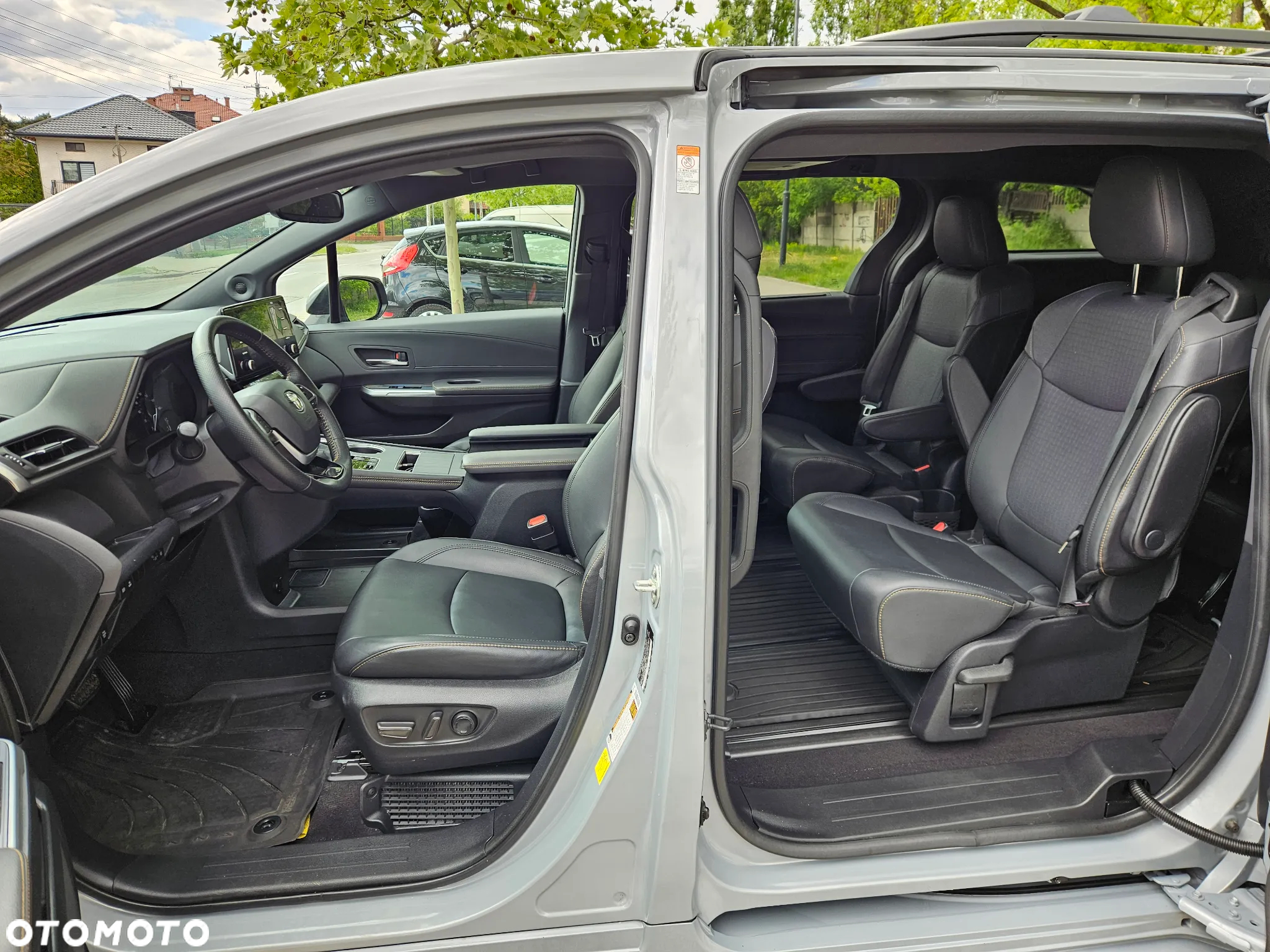 Toyota Sienna - 20