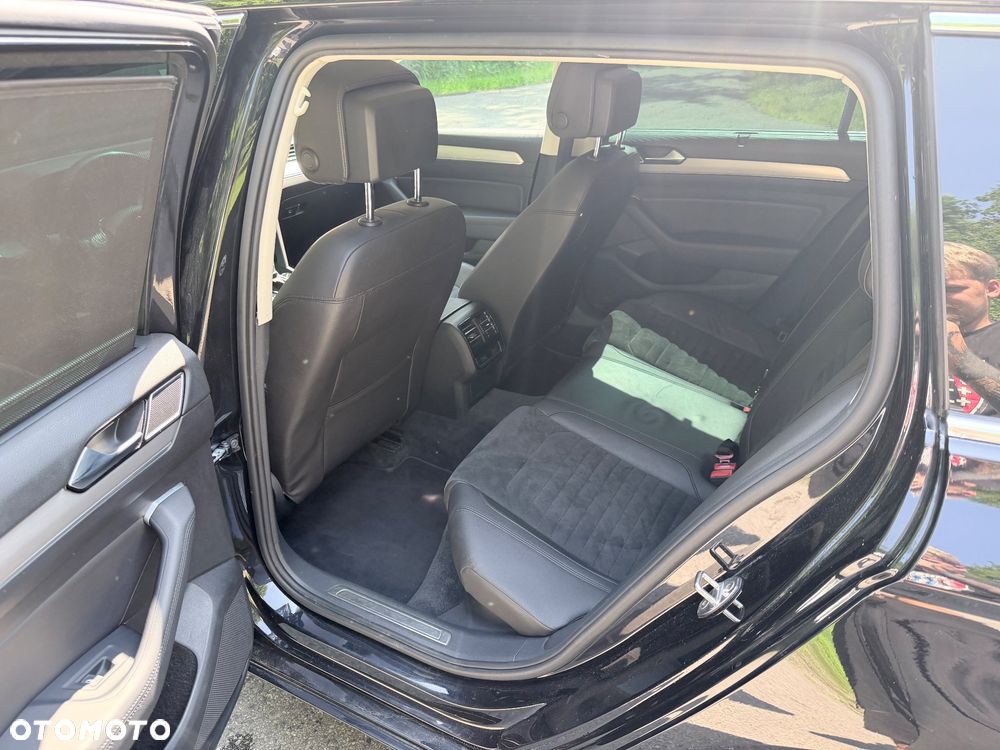 Volkswagen Passat 2.0 TDI BMT Highline DSG - 22