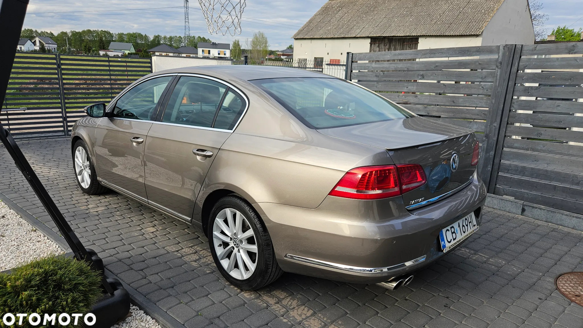 Volkswagen Passat 2.0 TSI Highline - 6