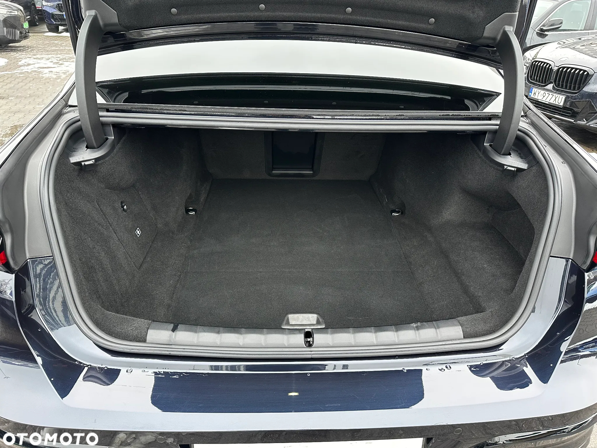 BMW i7 M70 xDrive - 25