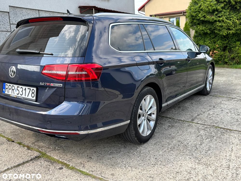 Volkswagen Passat 2.0 TDI BMT 4Mot Highline DSG - 9