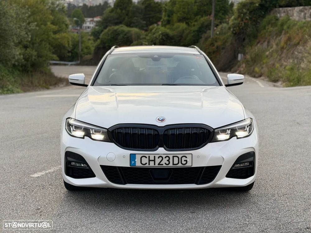 BMW 320 e Pack Desportivo M Auto - 3