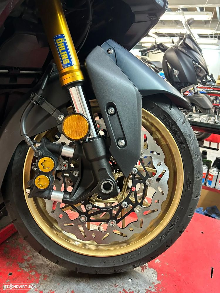 Yamaha TMAX - 13