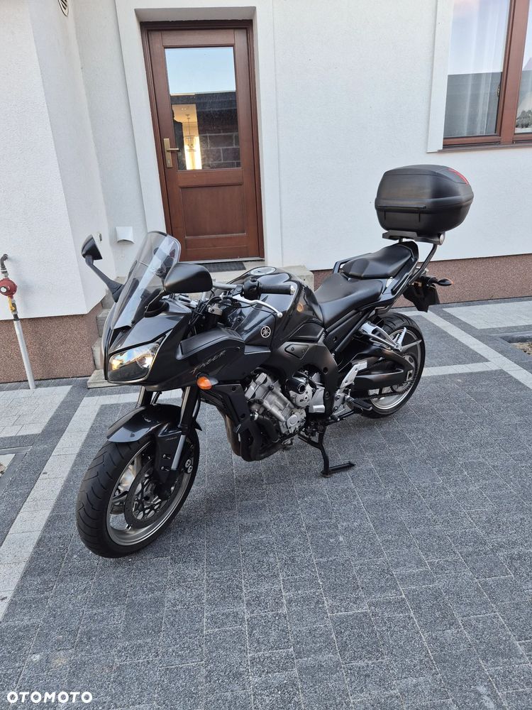 Yamaha FZ - 7