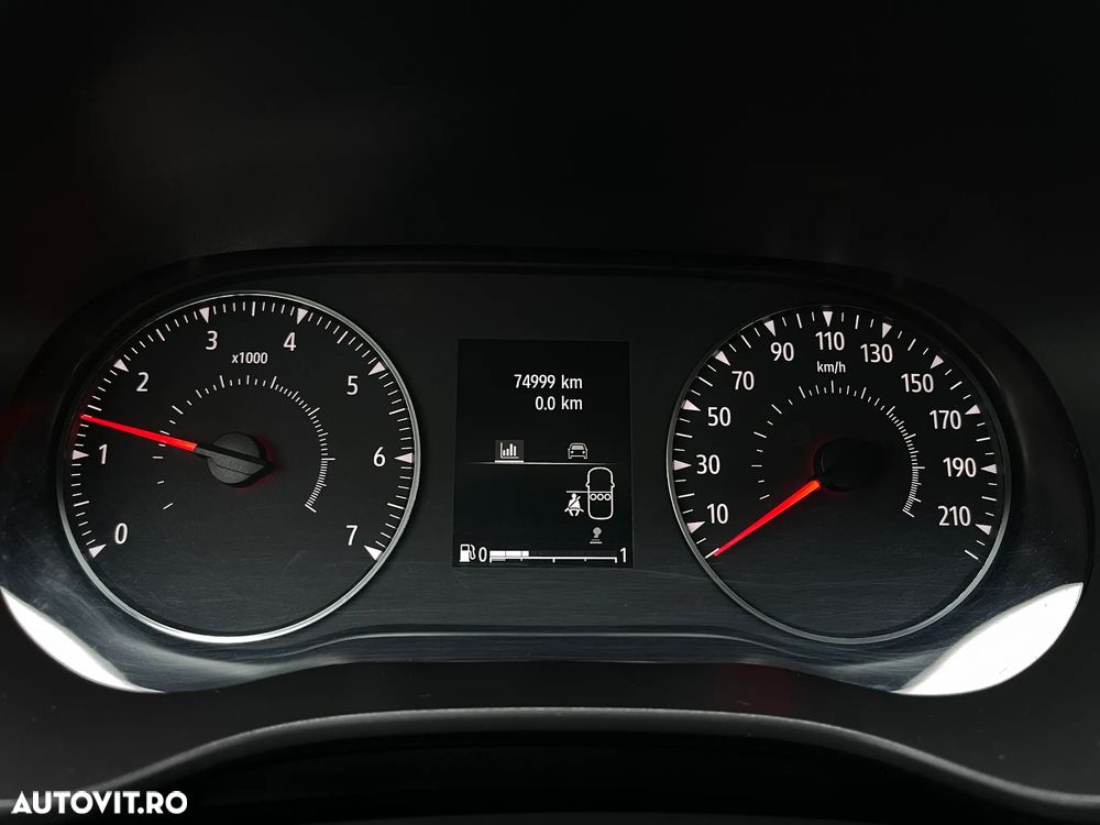 Dacia Sandero Stepway TCe 90 MT6 Comfort - 24