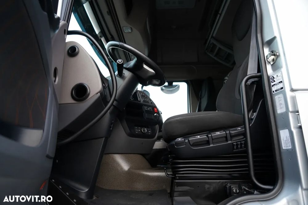 DAF XF 530 / I-PARK COOL / CABINĂ SUPER SPACE / CUPTOR CU MICROUNDE - 22