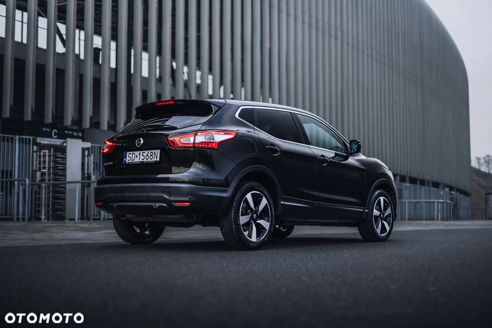 Nissan Qashqai 1.6 DIG-T 360 - 7