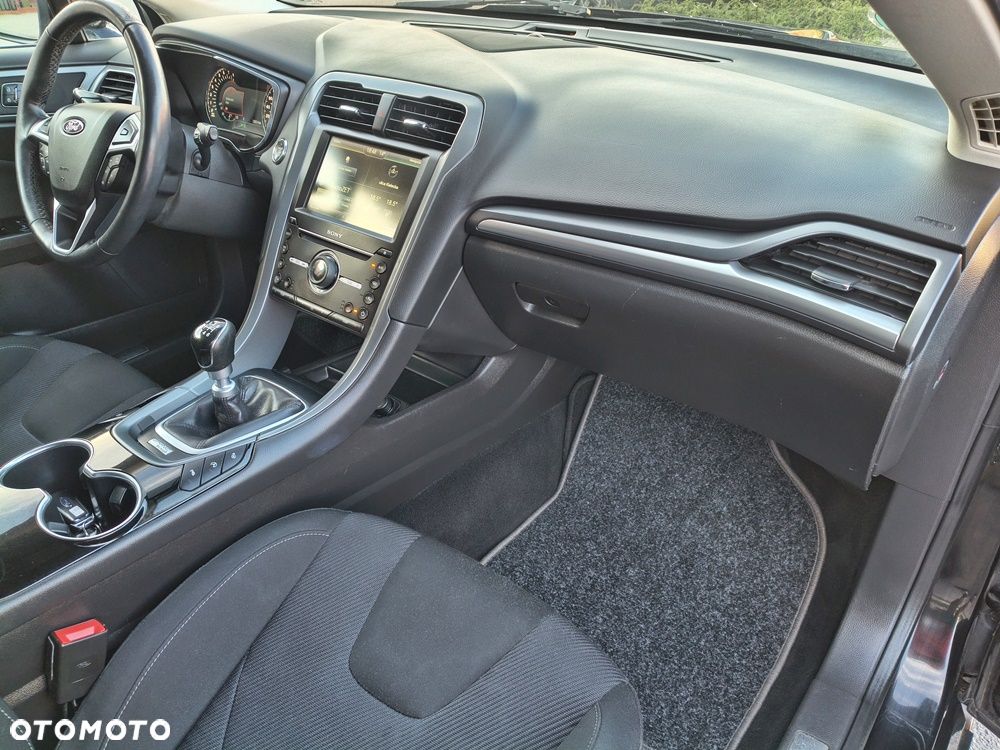 Ford Mondeo SW 1.5 EcoBoost S&S Titanium - 21