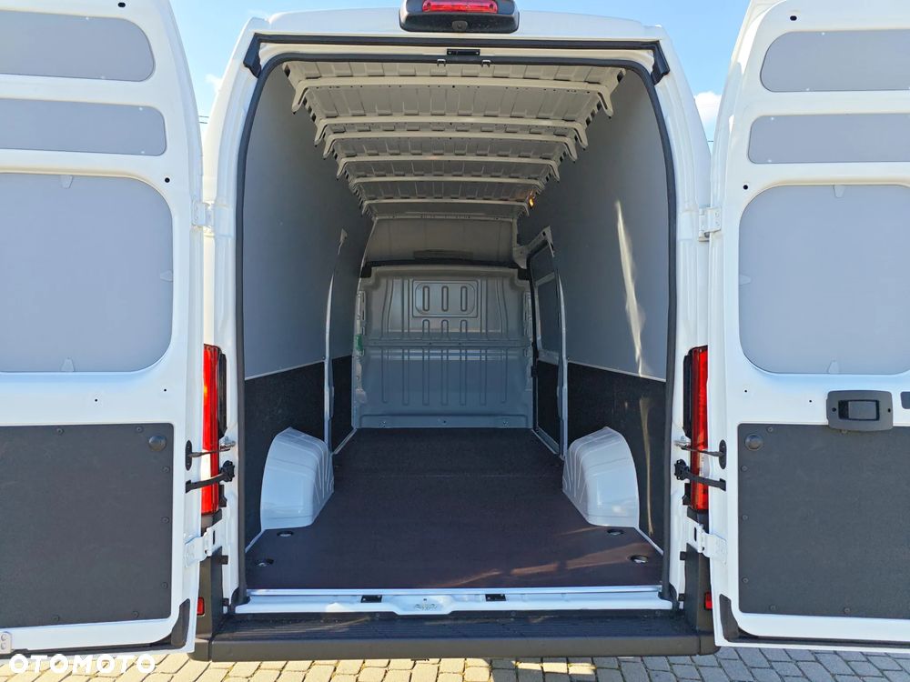 Toyota Proace Max - 9