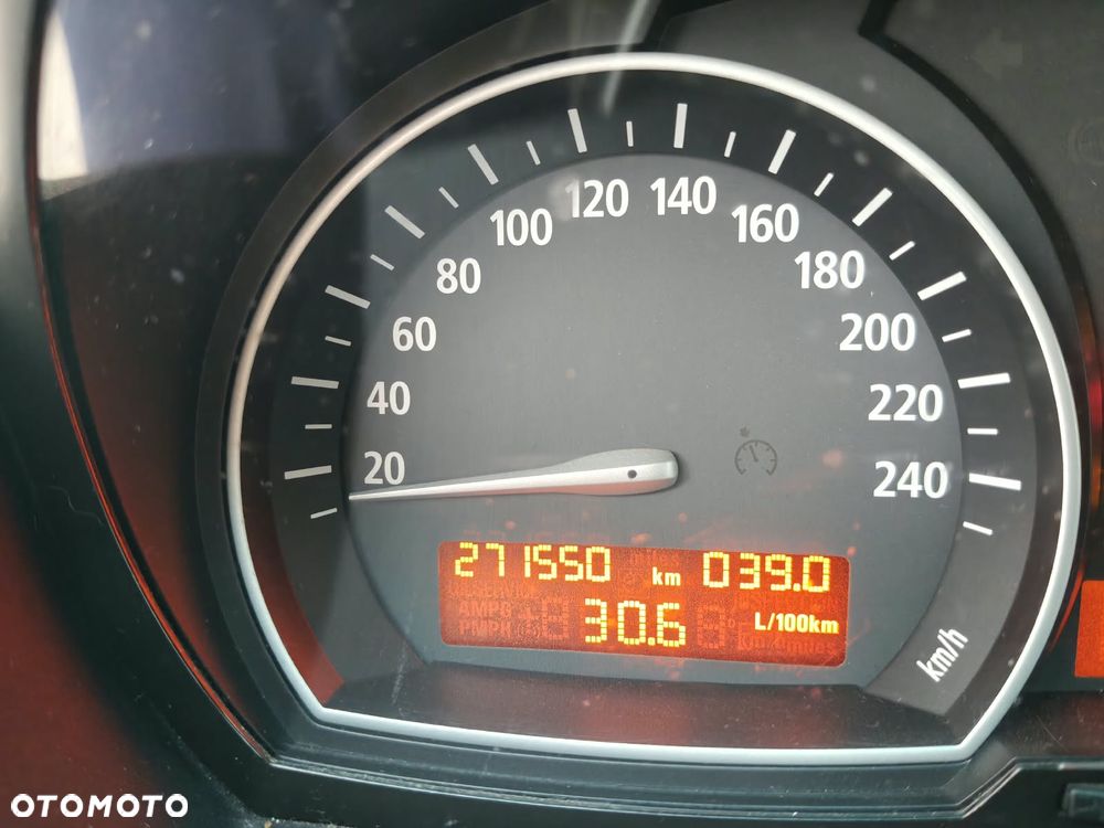BMW X3 2.5i - 35