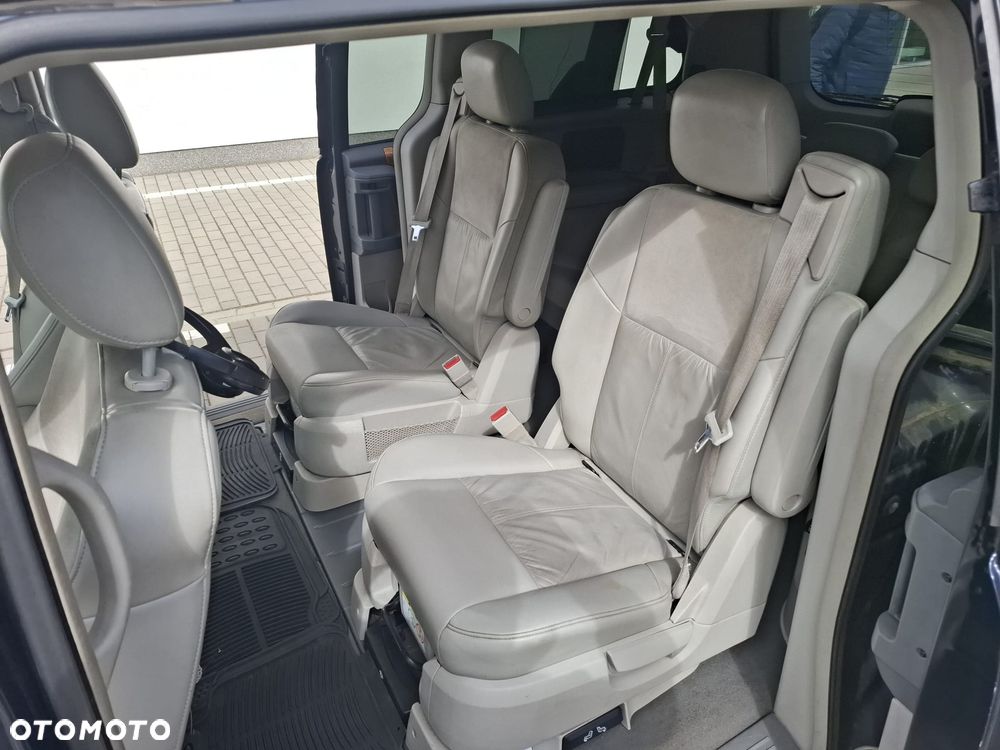 Chrysler Town & Country 4.0 Limited - 7