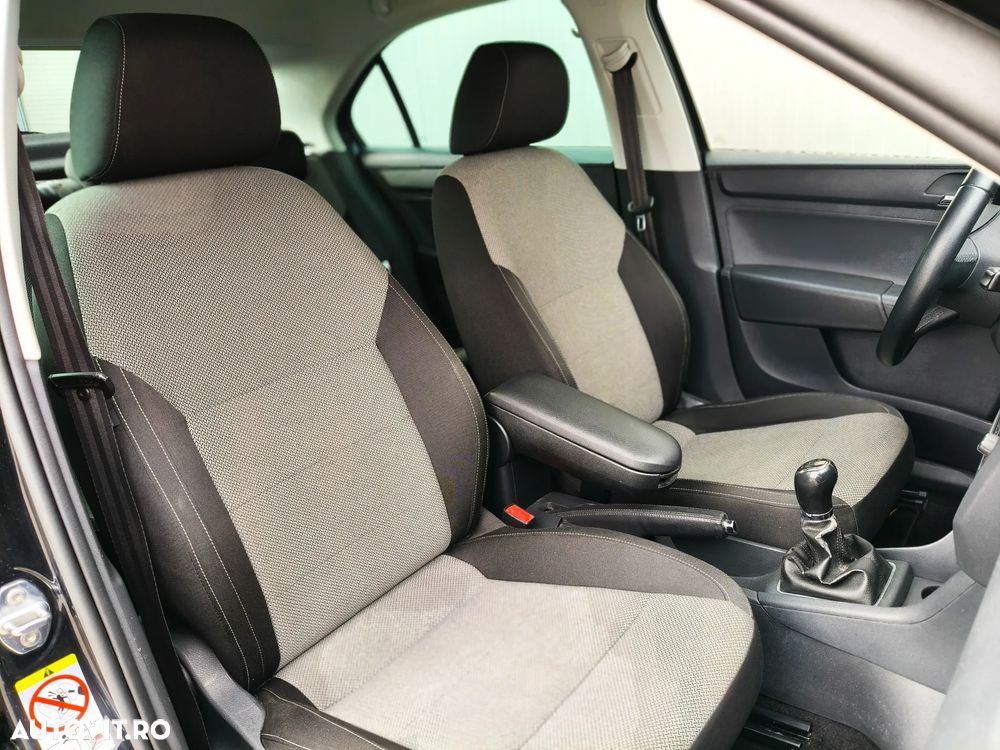 Skoda RAPID 1.2 TSI Edition Green tec - 6