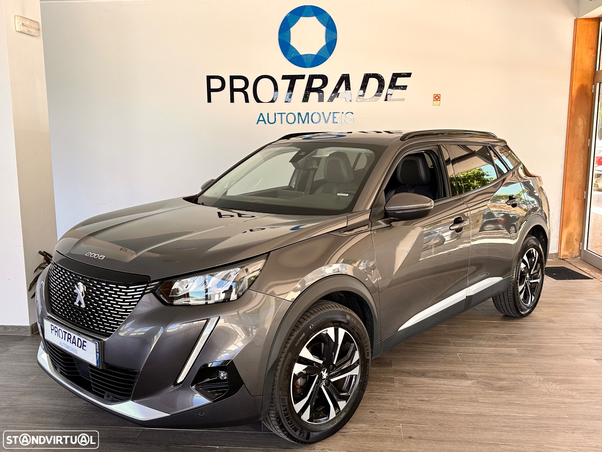 Peugeot 2008 PureTech 130 EAT8 Allure - 1