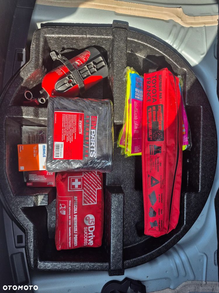 Toyota Yaris 1.5 VVT-i Style Selection - 17