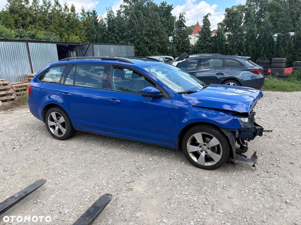 Skoda Octavia 1.5 TSI Exclusive - 9