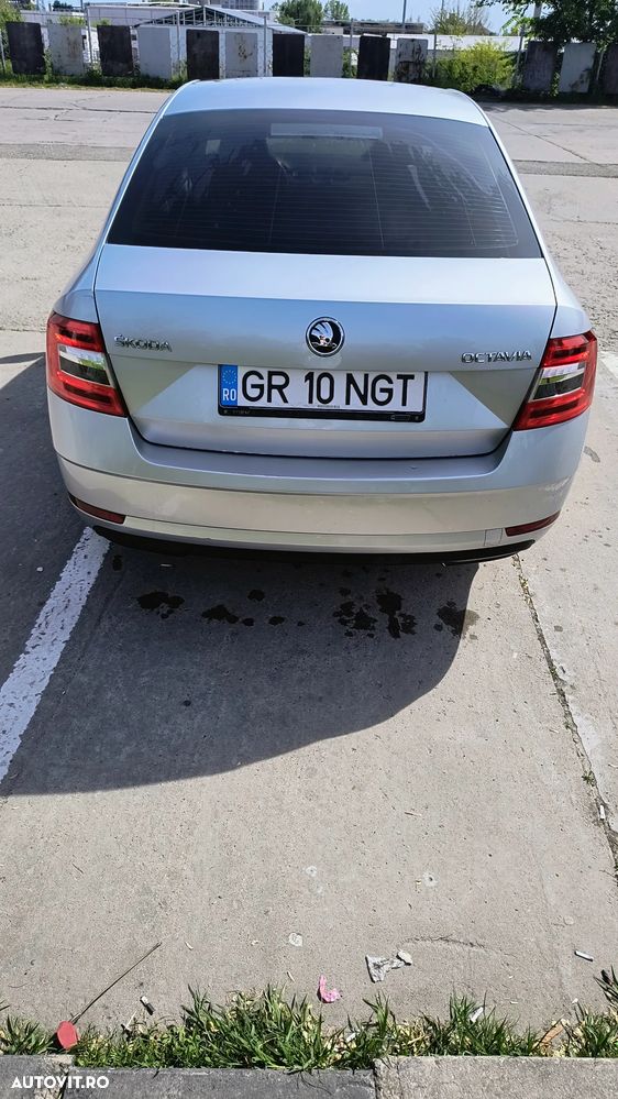 Skoda Octavia - 2