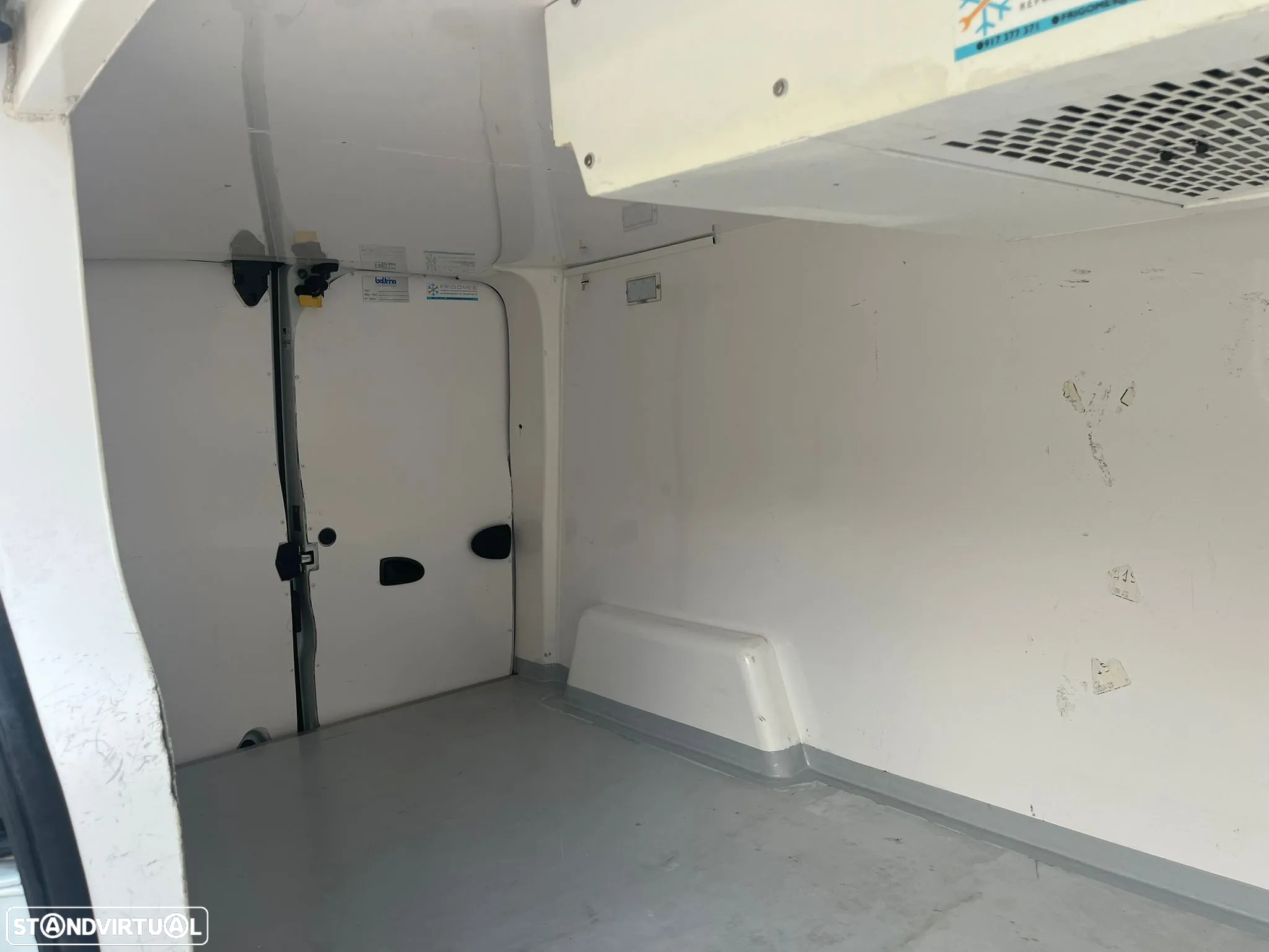 Renault TRAFIC LONGA FRIO/FRIGORIFICA/TERMOGRAFO - 2
