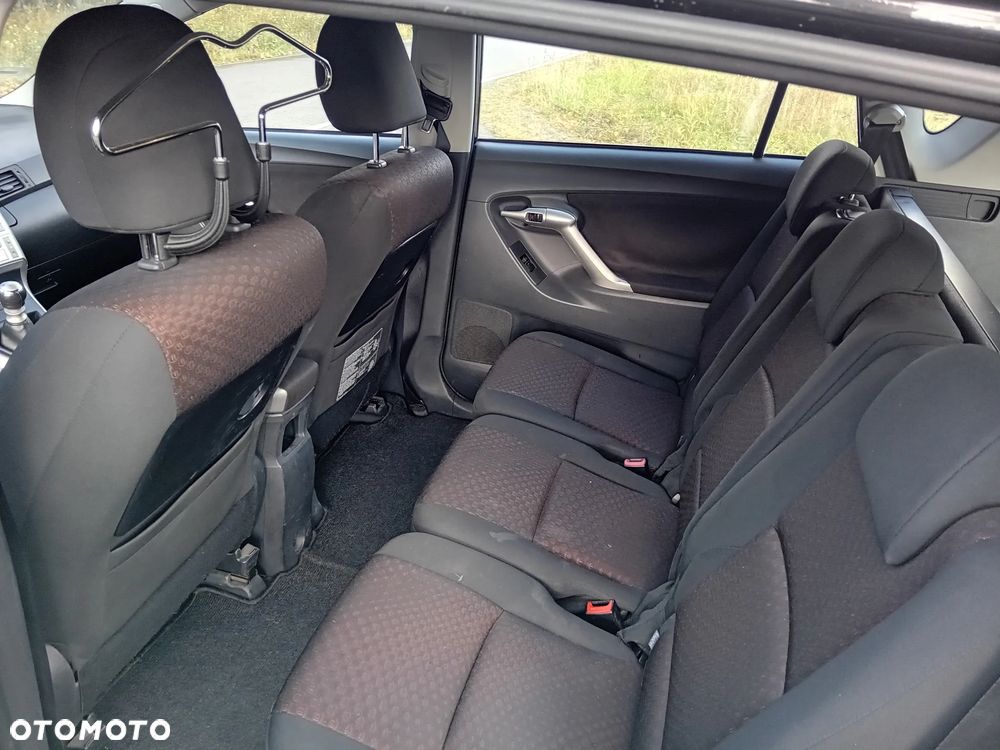 Toyota Verso 2010 photo 5
