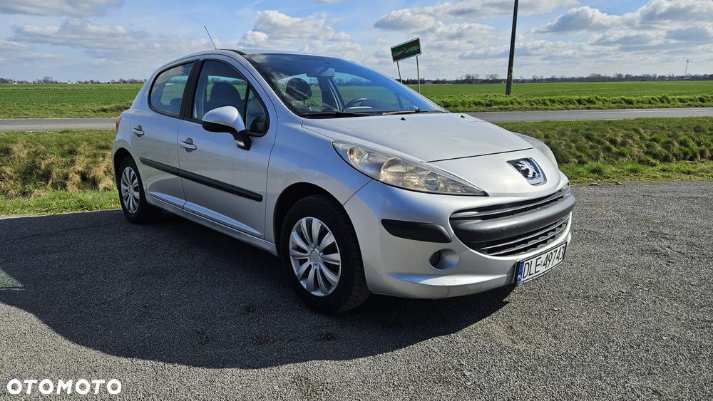 Peugeot 207 - 2