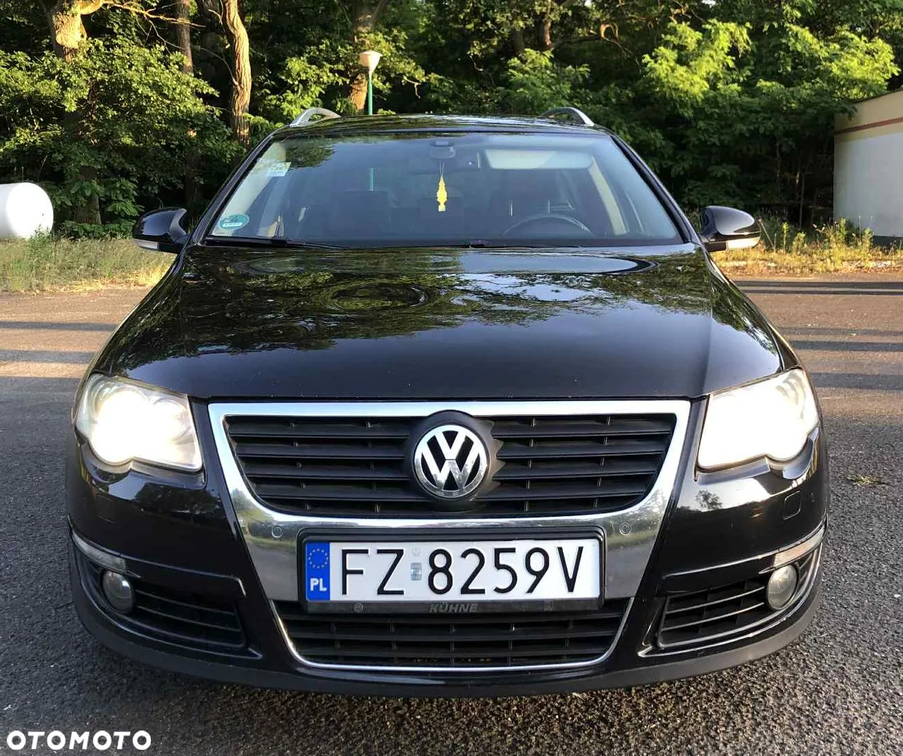 Volkswagen Passat Variant 2.0 TDI DPF Sportline - 11