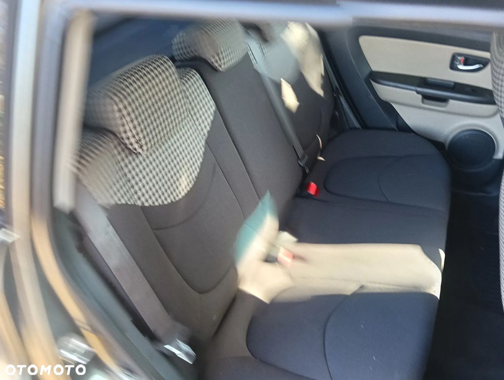 Kia Soul 1.6 GDI L - 16