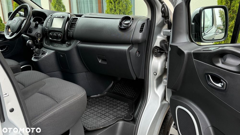 Opel Vivaro L1H1 2,7t Elegance Premium - 8