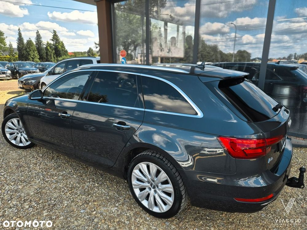 Audi A4 Avant 2.0 TDI design - 4