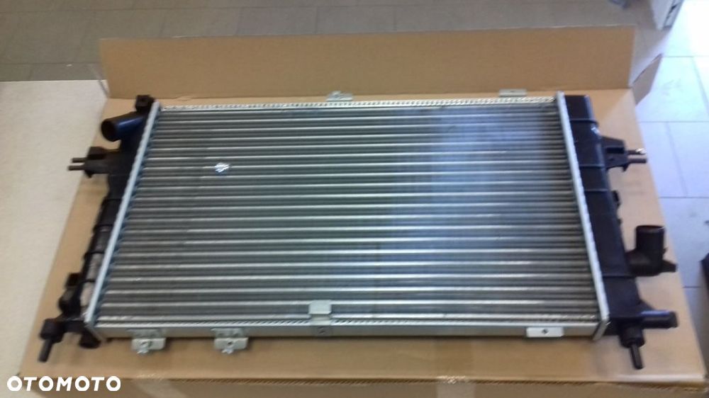 Chłodnica Wody OPEL ZAFIRA B 2005-2012 Diesel Nowa