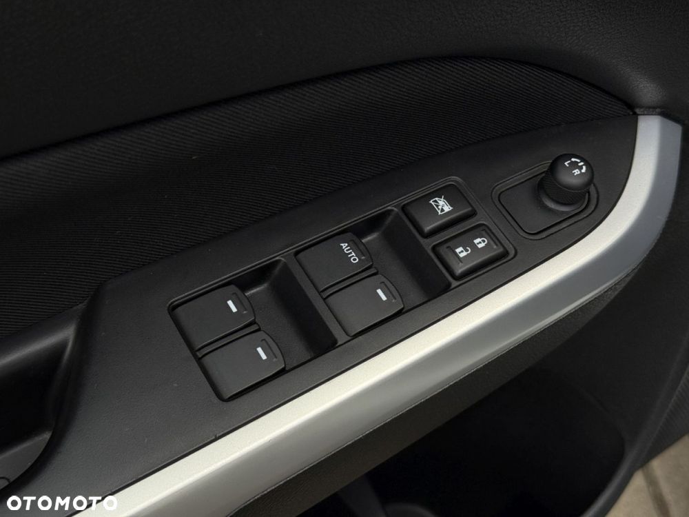 Suzuki Vitara 1.6 Premium 2WD - 21