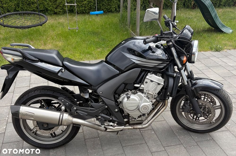 Honda CBF - 1
