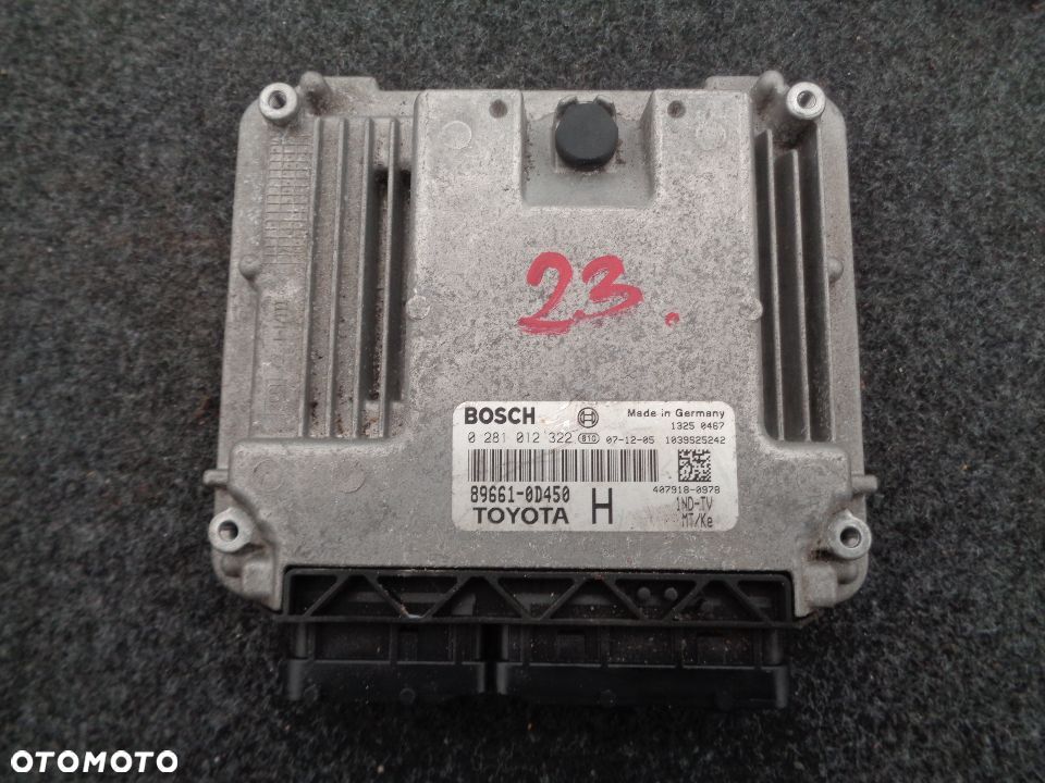 TOYOTA YARIS II 1.4 D4D KOMPUTER STEROWNIK SILNIKA 0281012322 / 89661-OD450