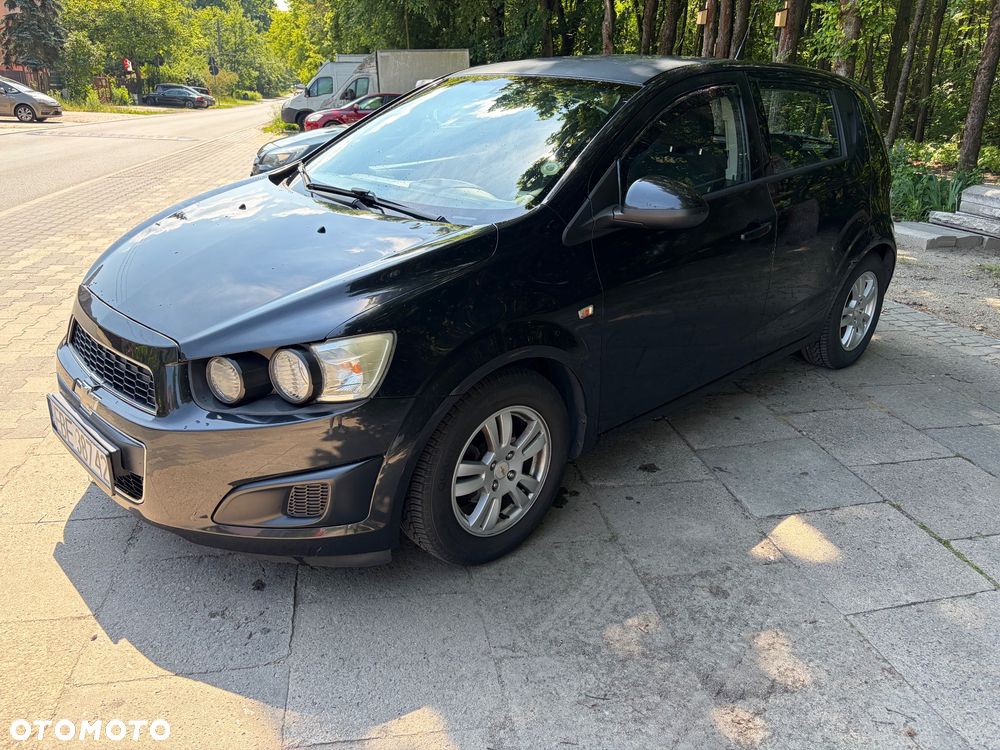 Chevrolet Aveo 1.2 LT - 1