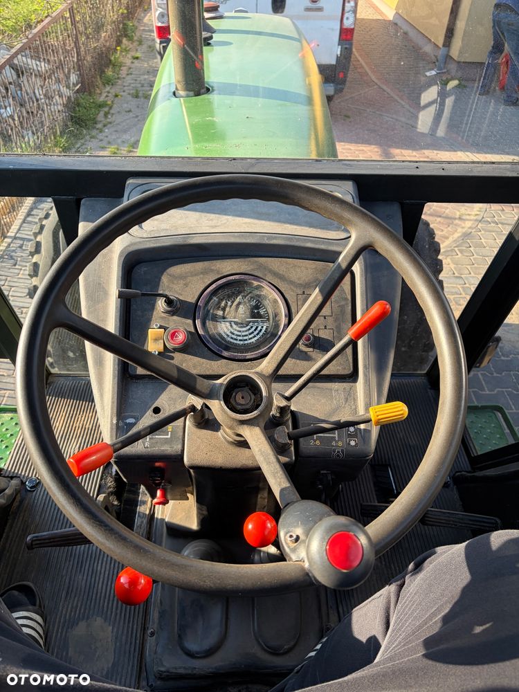 John Deere 3140 - 6