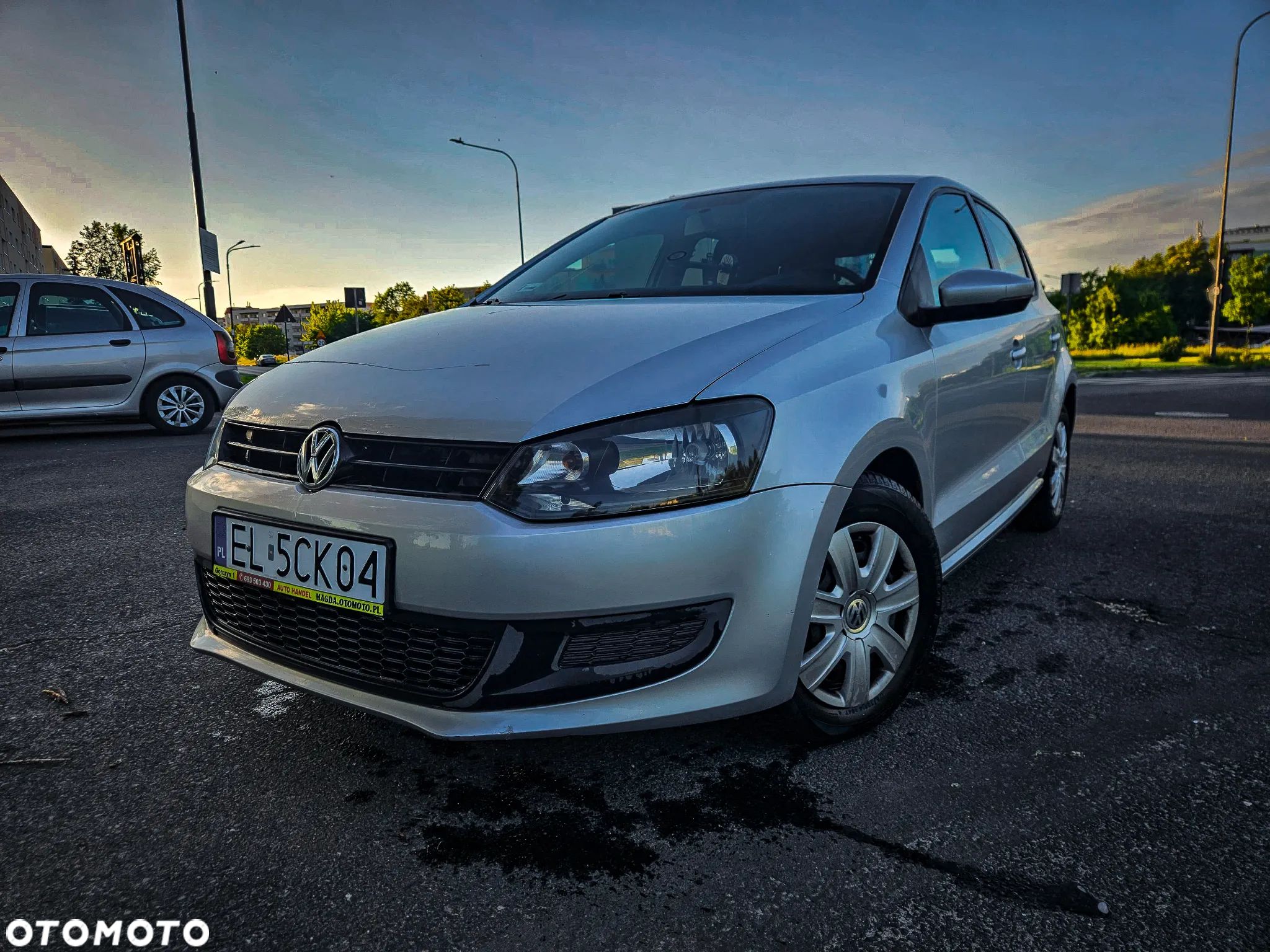 Volkswagen Polo 1.2 Trendline - 1