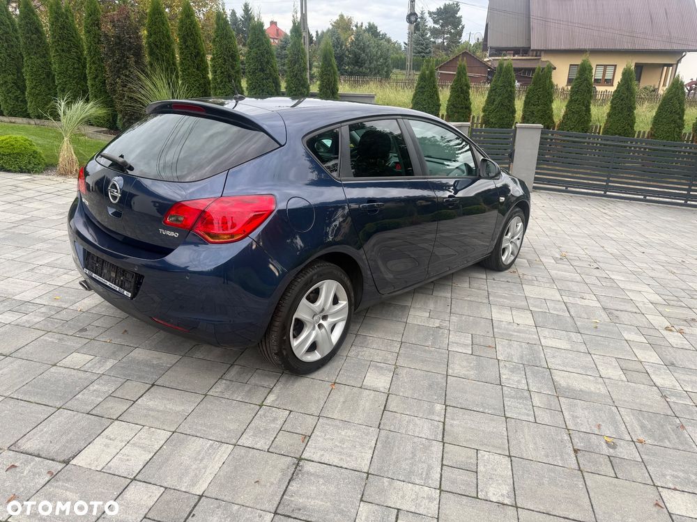 Opel Astra 1.4 Turbo Innovation - 9
