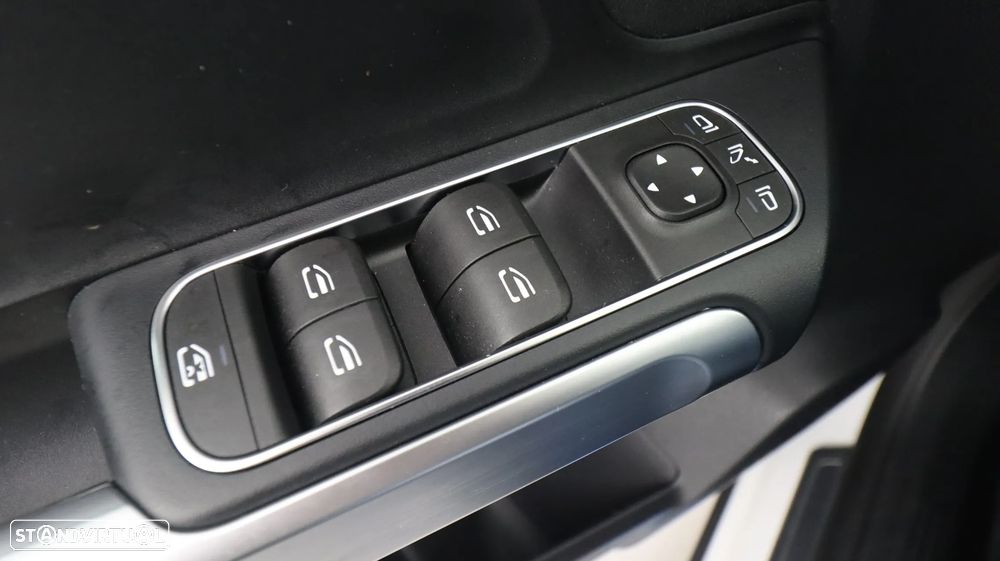 Mercedes-Benz EQB 250 AMG Line - 23