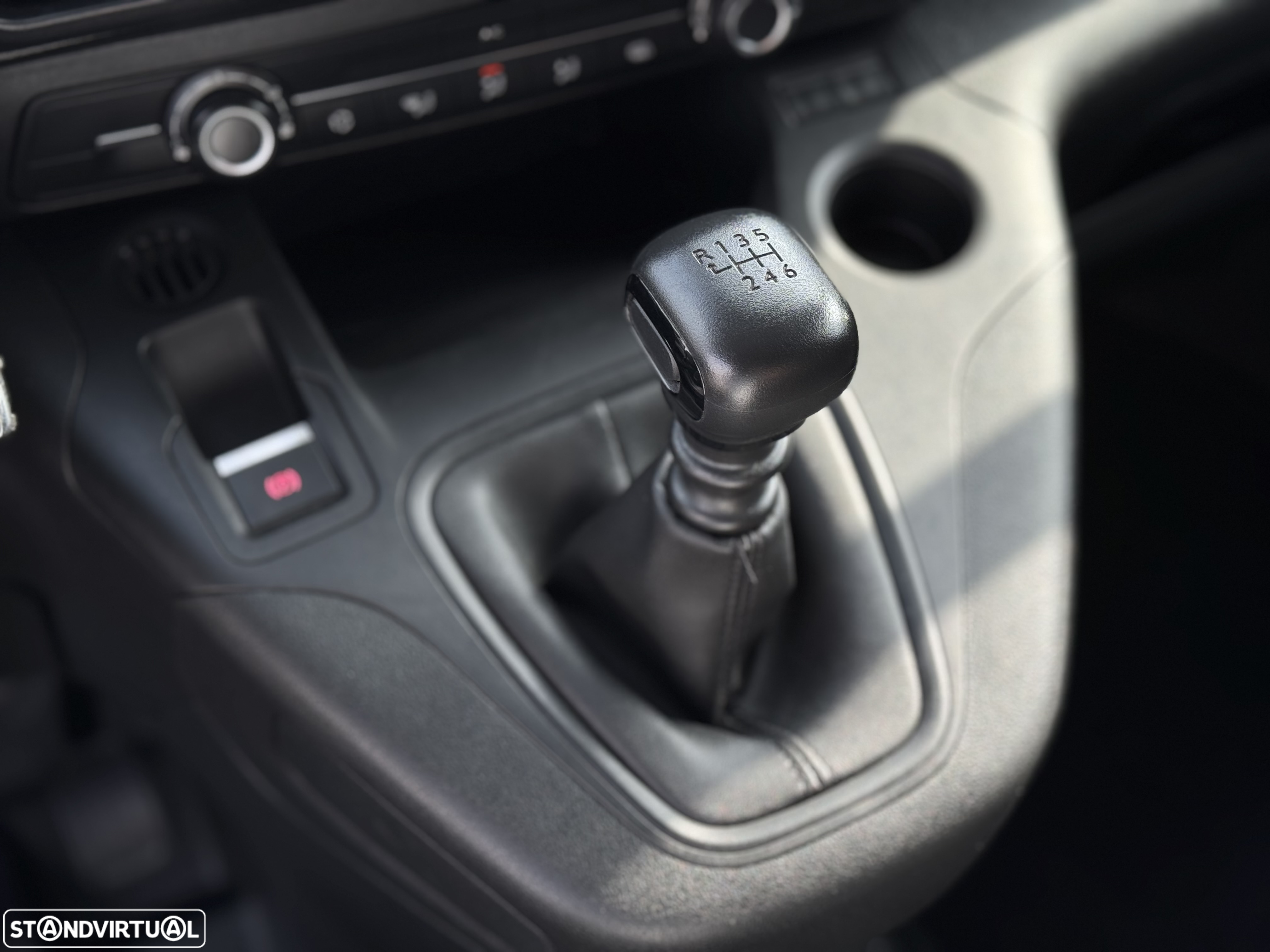 Peugeot Partner 1.5 BlueHDI Longa - IVA Dedutivel - 18