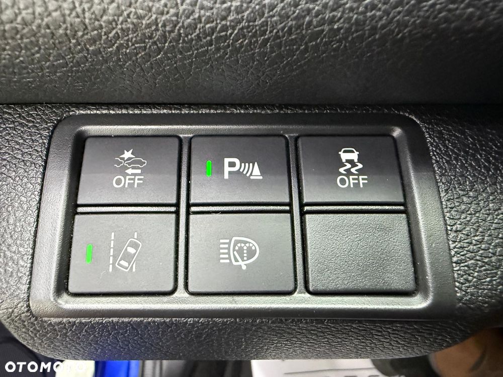 Honda Civic 1.5 i-VTEC Turbo CVT Sport - 21