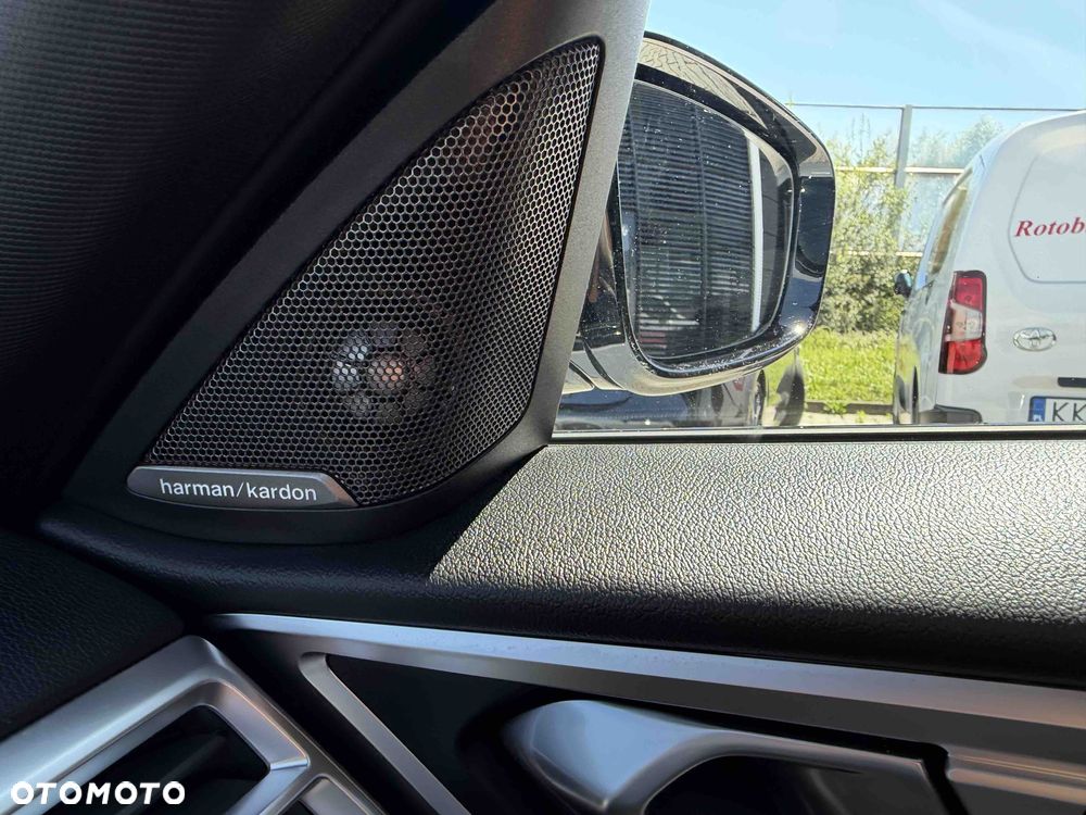 BMW Seria 4 M440i xDrive mHEV - 16
