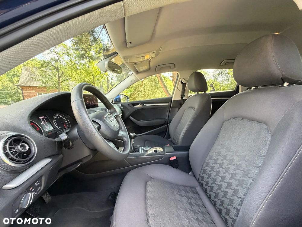 Audi A3 Sportback 2.0 TDI Ambition - 16