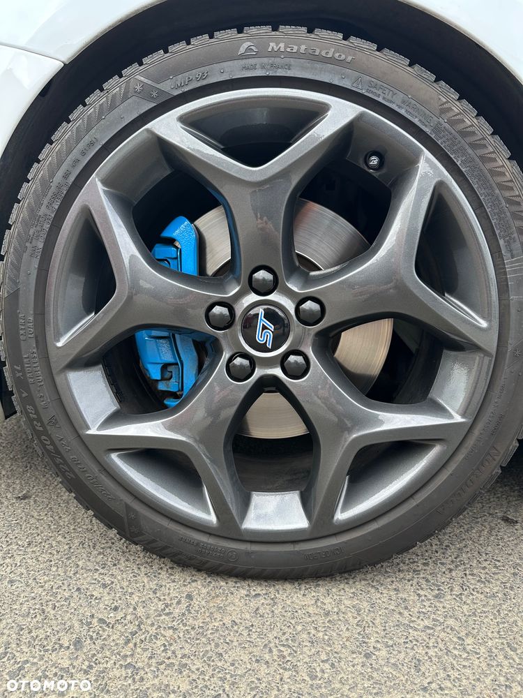 Ford Focus 2.5 ST - 15